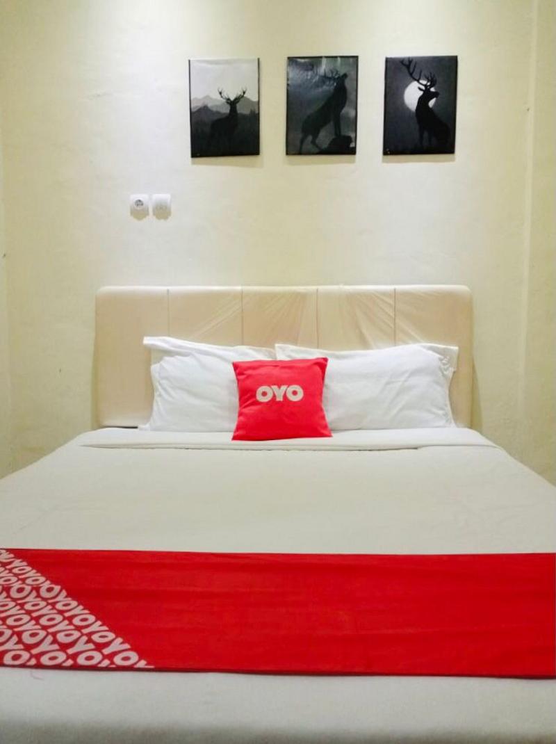 OYO 90299 Corner Guest House - Oda