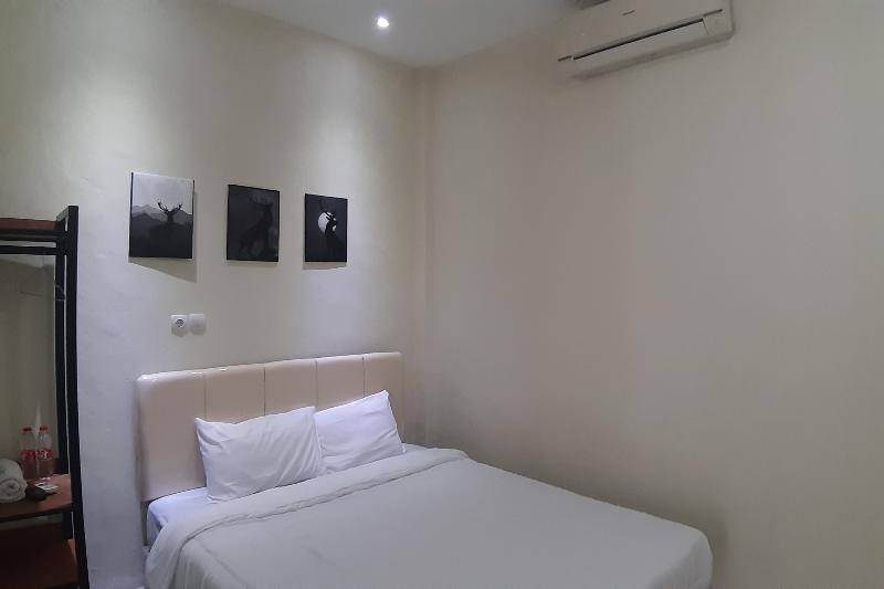 OYO 90299 Corner Guest House - Oda