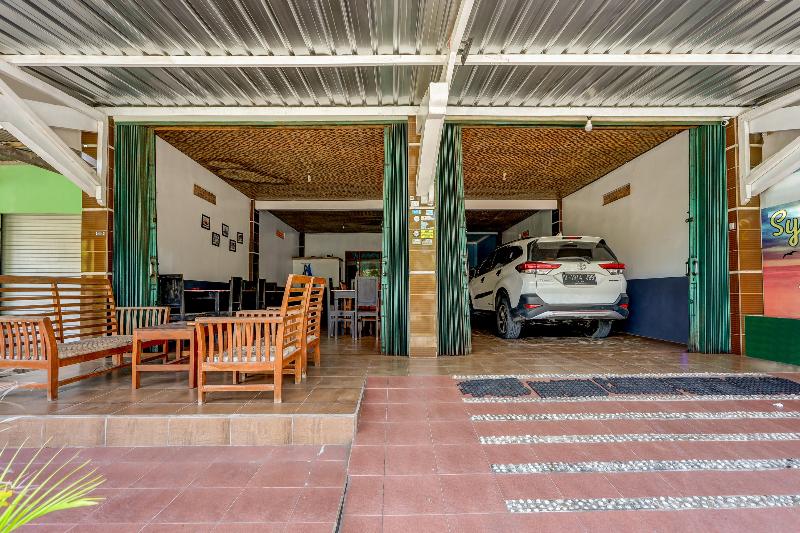 OYO 90051 Guest House Parangtritis - Genel