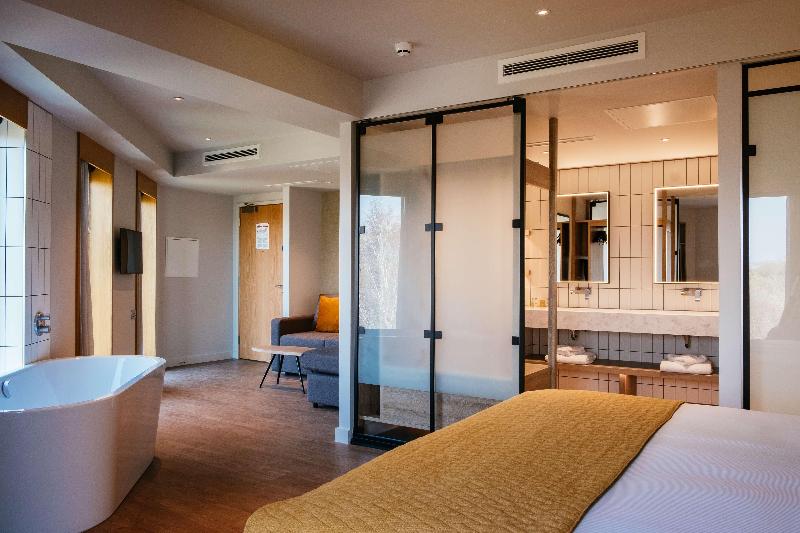 IXORA Hotel and Spa - Oda