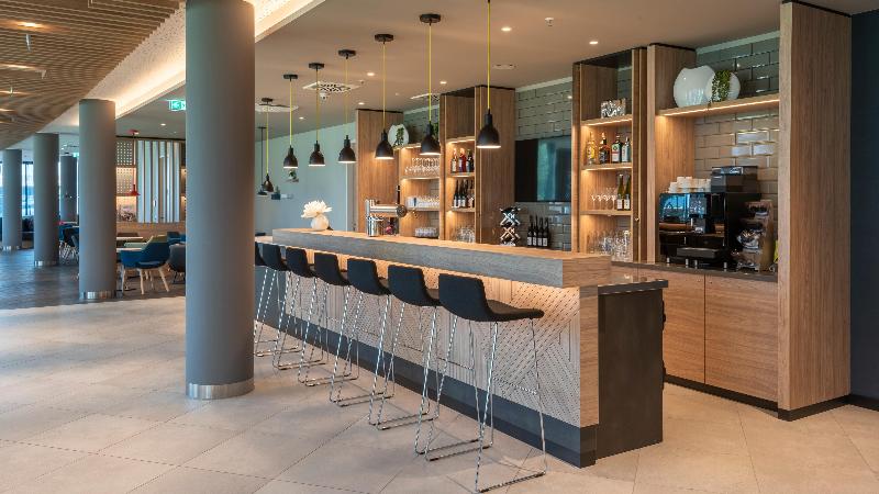 Holiday Inn Express Dusseldorf - Hauptbahnhof - Bar