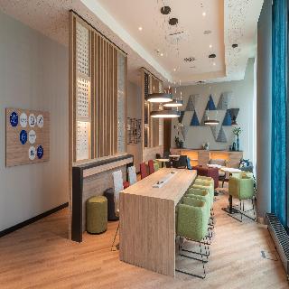 Holiday Inn Express Dusseldorf - Hauptbahnhof fotoÄŸrafÄ±