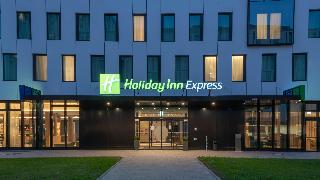 Holiday Inn Express Dusseldorf - Hauptbahnhof fotoÄŸrafÄ±