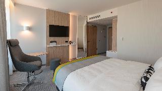 Holiday Inn Express Dusseldorf - Hauptbahnhof fotoÄŸrafÄ±