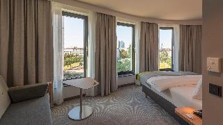 Holiday Inn Express Dusseldorf - Hauptbahnhof fotoÄŸrafÄ±