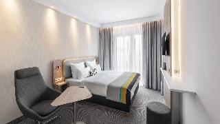 Holiday Inn Express Dusseldorf - Hauptbahnhof fotoÄŸrafÄ±