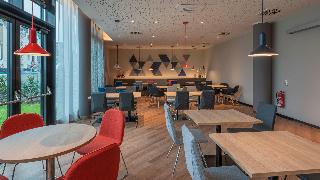 Holiday Inn Express Dusseldorf - Hauptbahnhof fotoÄŸrafÄ±