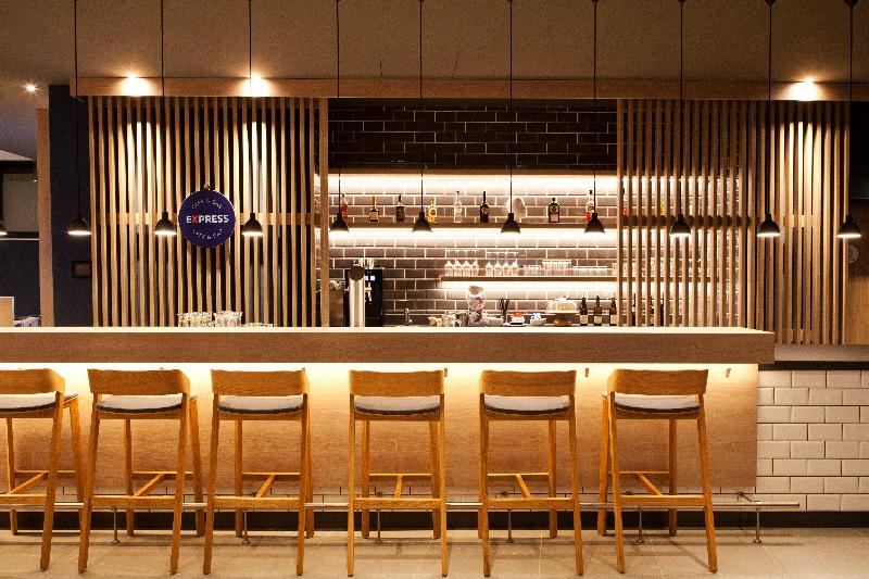 Holiday Inn Express Offenburg - Bar
