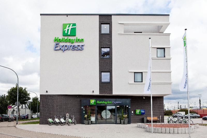 Holiday Inn Express Offenburg - Genel