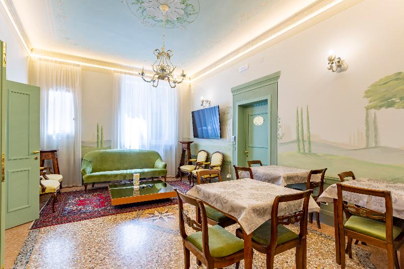 Villa Tortorelli - Lobi