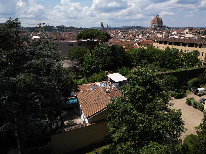 Villa Tortorelli - Genel