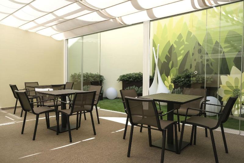 OMID Boutique Hotel - Teras