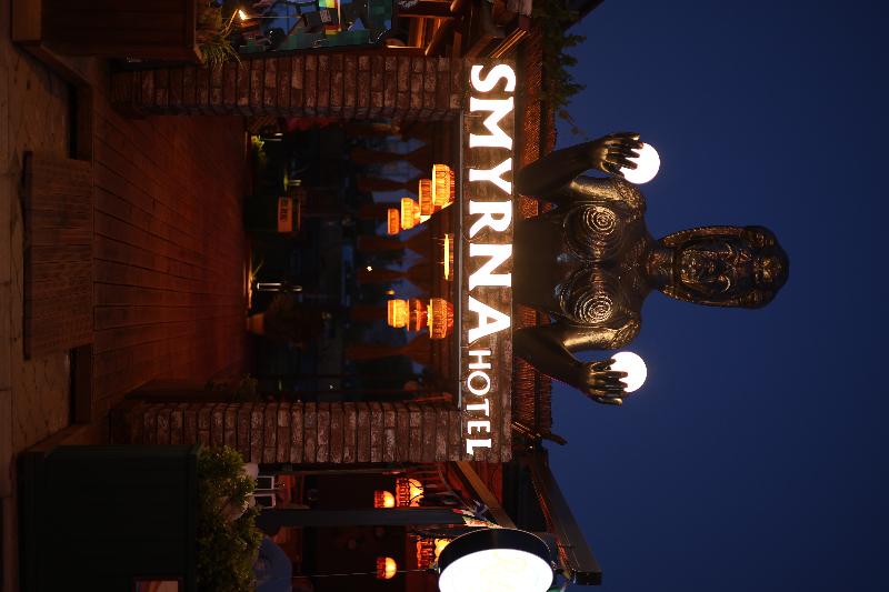 Smyrna Hotel - Lobi