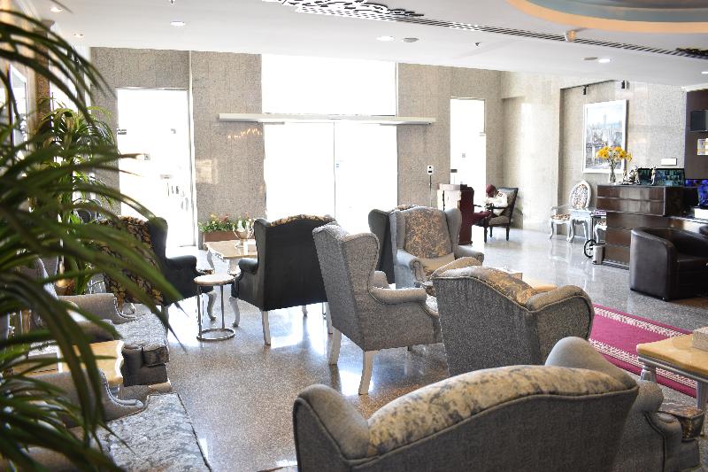 One to One Hotel - Lobi