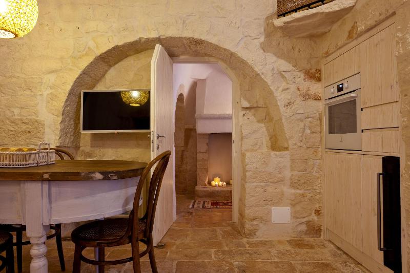 Borgo Del Tempo Ritrovato - Oda