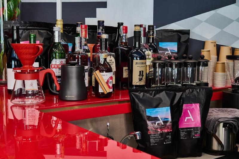 MyTALE Creative Academy Hotel - Bar