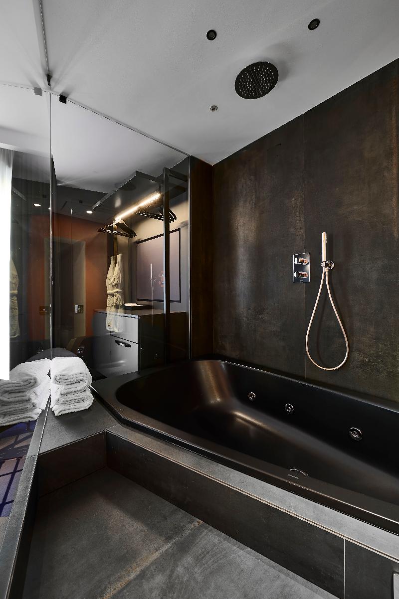 MyTALE Creative Academy Hotel - Oda