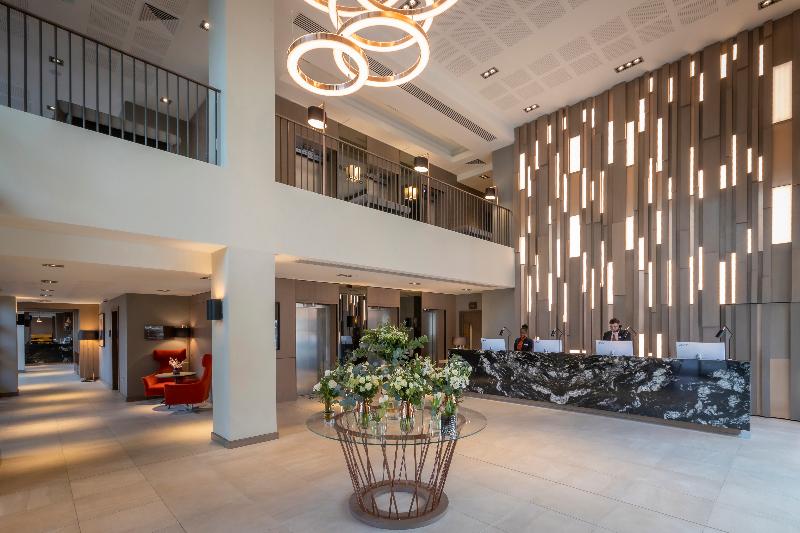 Clayton Hotel Manchester City Centre - Lobi