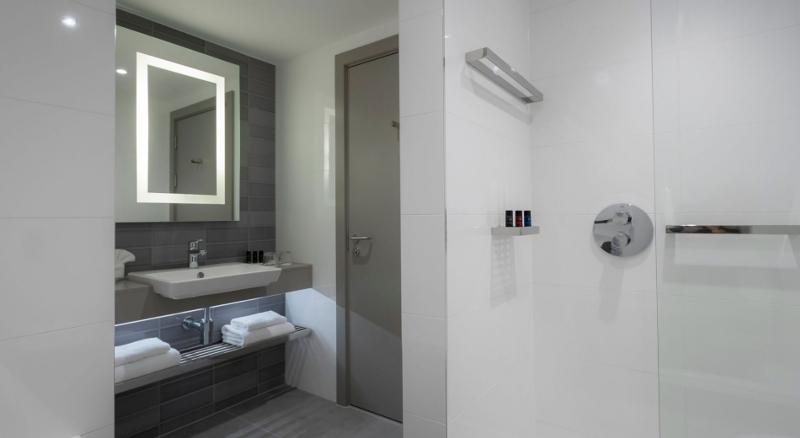 Clayton Hotel Manchester City Centre - Oda