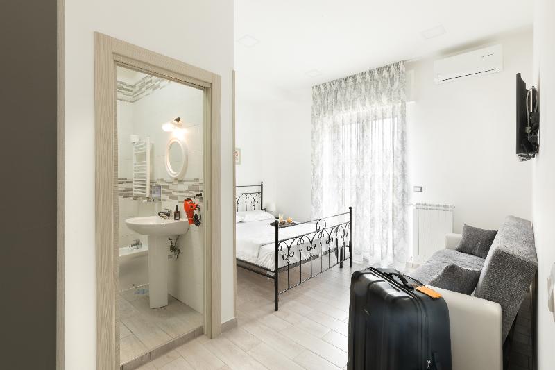 Opera Home Principe Umberto - Oda