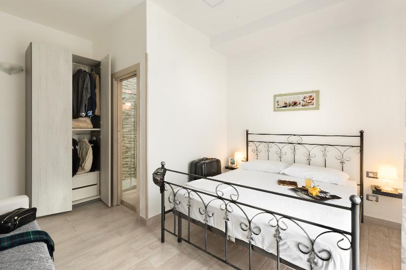 Opera Home Principe Umberto - Oda