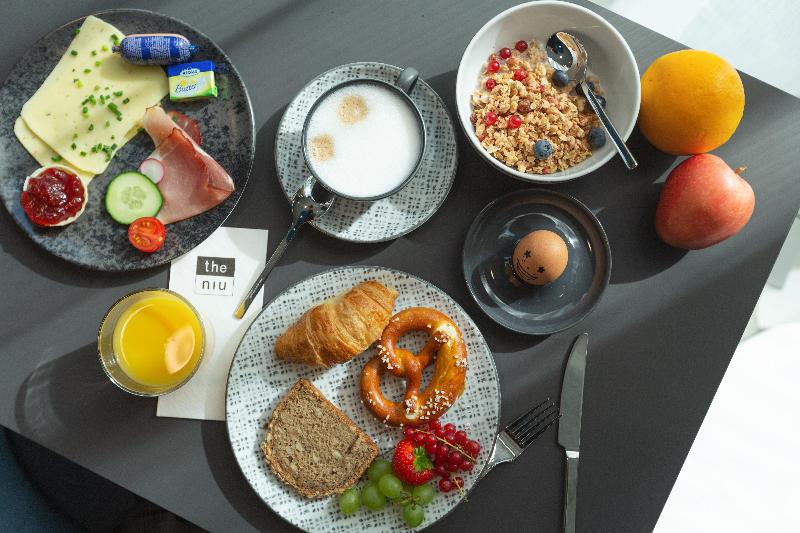 Holiday Inn - the niu, Brass Munich Olympiapark - Restoran