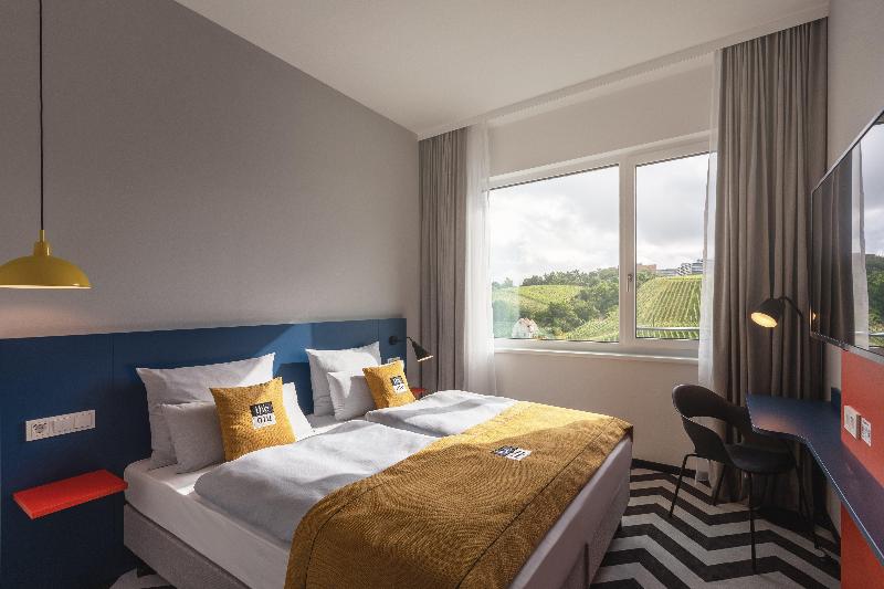 Holiday Inn - the niu, Form Stuttgart Feuerbach - Oda