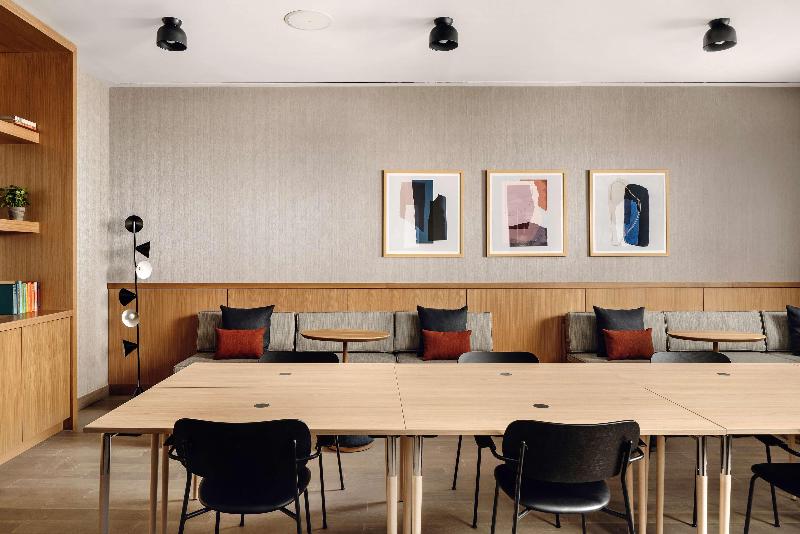 Arlo Midtown - Toplantı
