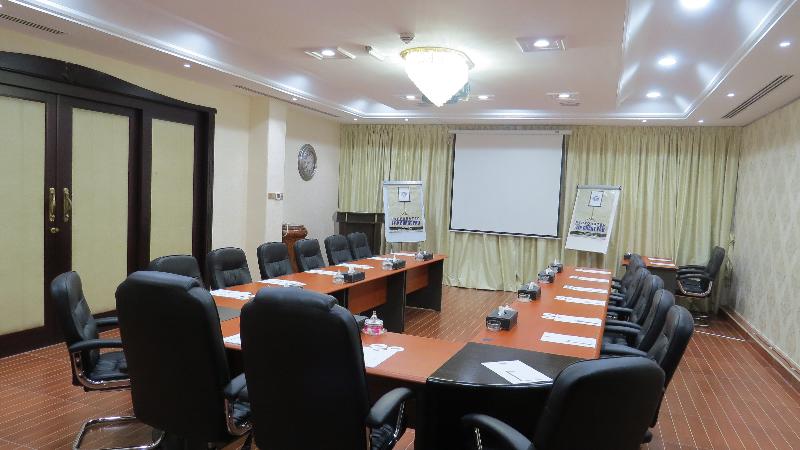 The Park Hotel Ex Al Jawhara Gardens - Toplantı