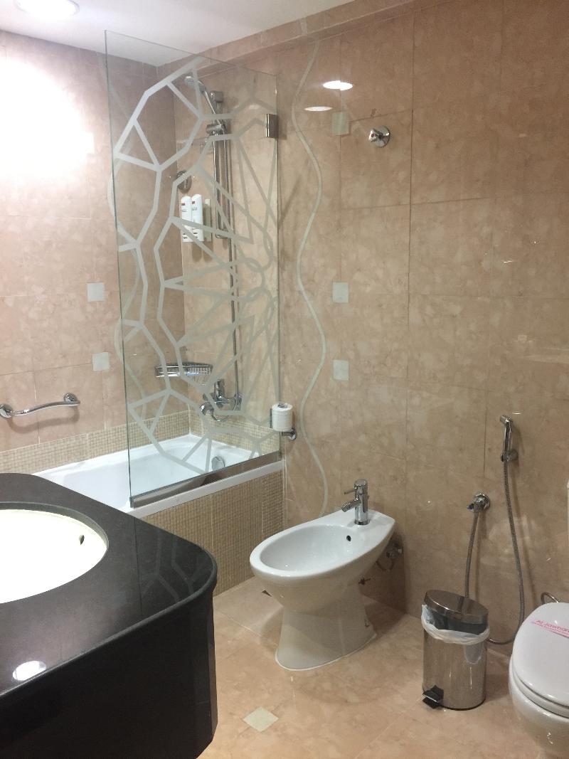 The Park Hotel Ex Al Jawhara Gardens - Oda