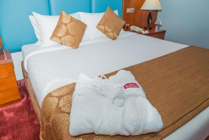 The Park Hotel Ex Al Jawhara Gardens - Oda