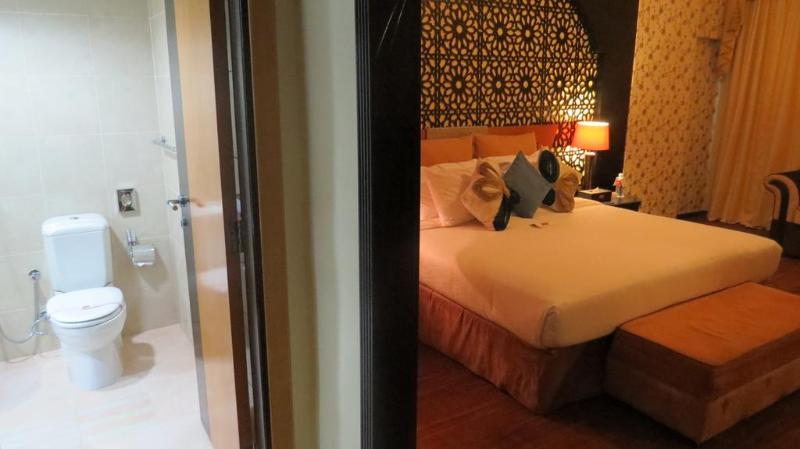 The Park Hotel Ex Al Jawhara Gardens - Oda