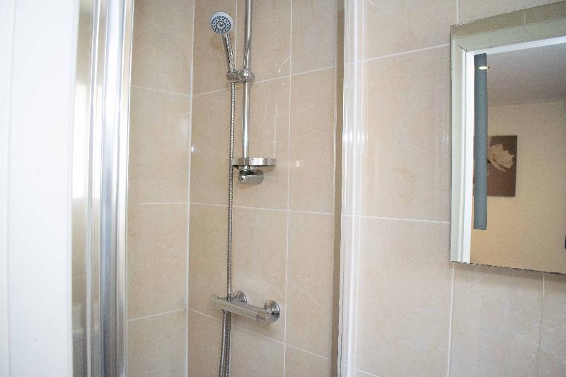 Royal Square Hotel - NEC and Birmingham Airport - Oda