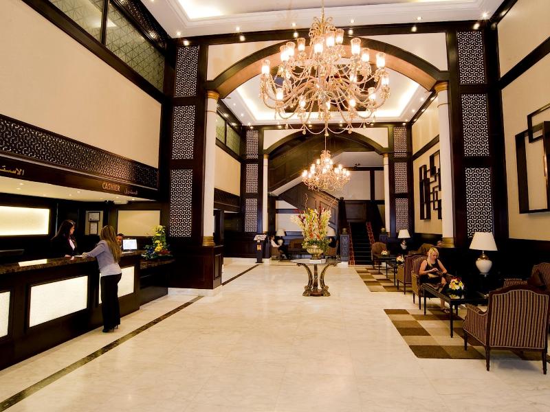 Carlton Tower - Lobi