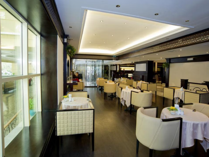 Carlton Tower - Restoran