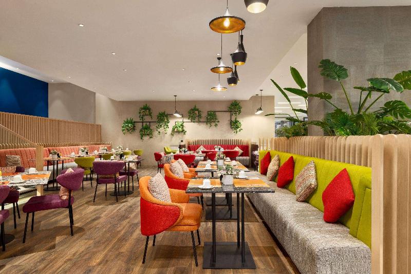 La Quinta by Wyndham Dubai Jumeirah - Restoran