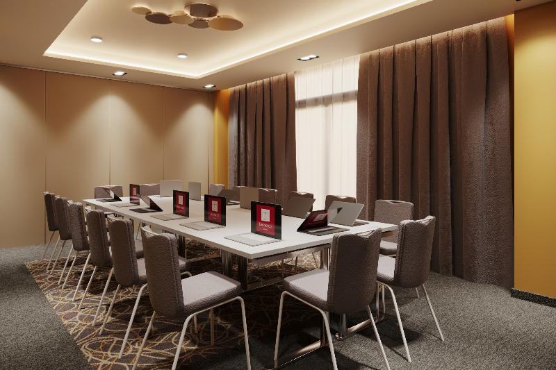 Leonardo Hotel Eschborn Frankfurt - Toplantı