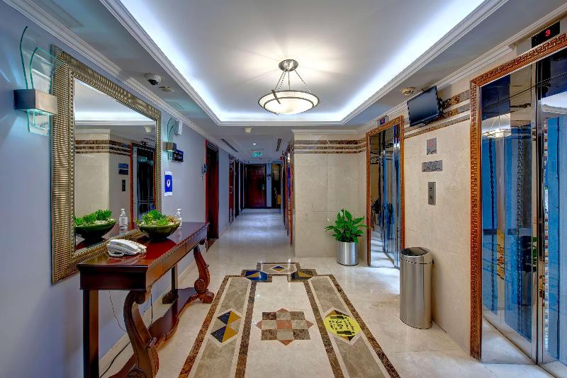 Howard Johnson Plaza by Wyndham Dubai Deira - Genel