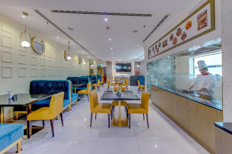 Howard Johnson Plaza by Wyndham Dubai Deira - Restoran