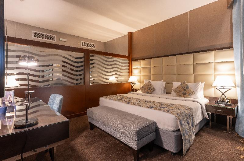 Howard Johnson Bur Dubai - Oda