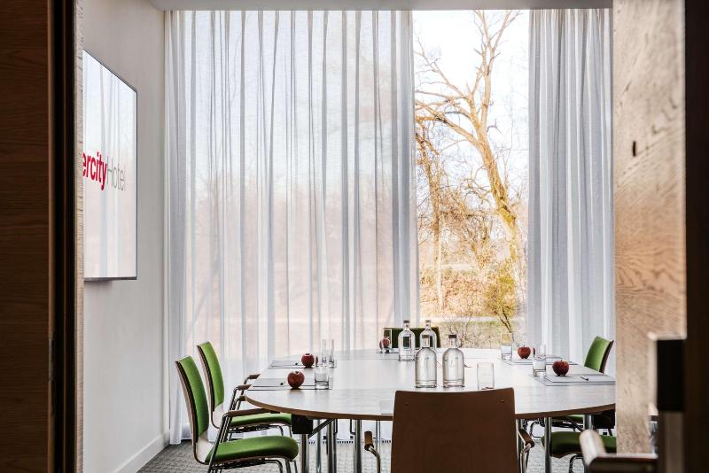 IntercityHotel Zurich Airport - Toplantı