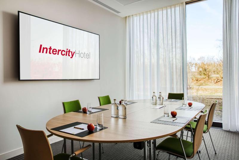 IntercityHotel Zurich Airport - Toplantı