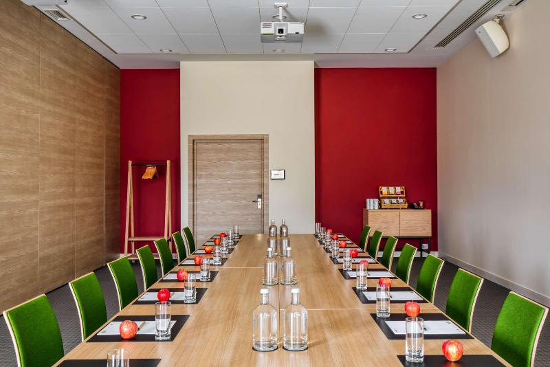 IntercityHotel Zurich Airport - Toplantı