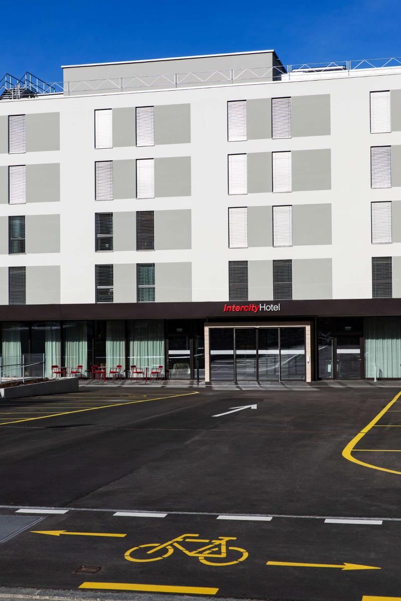 IntercityHotel Zurich Airport - Genel
