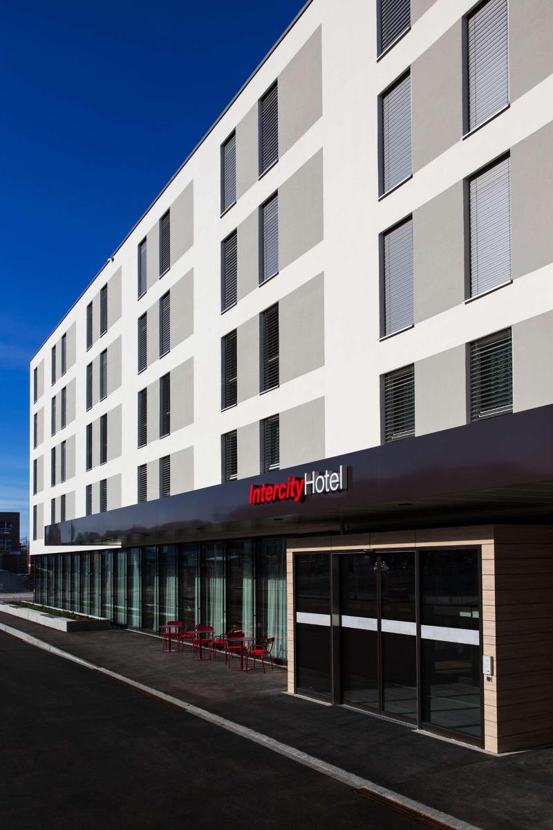 IntercityHotel Zurich Airport - Genel