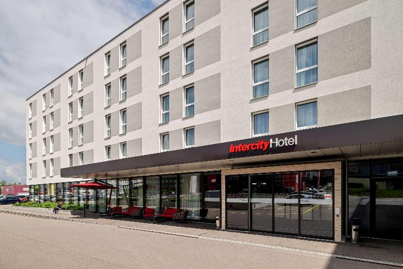 IntercityHotel Zurich Airport - Genel