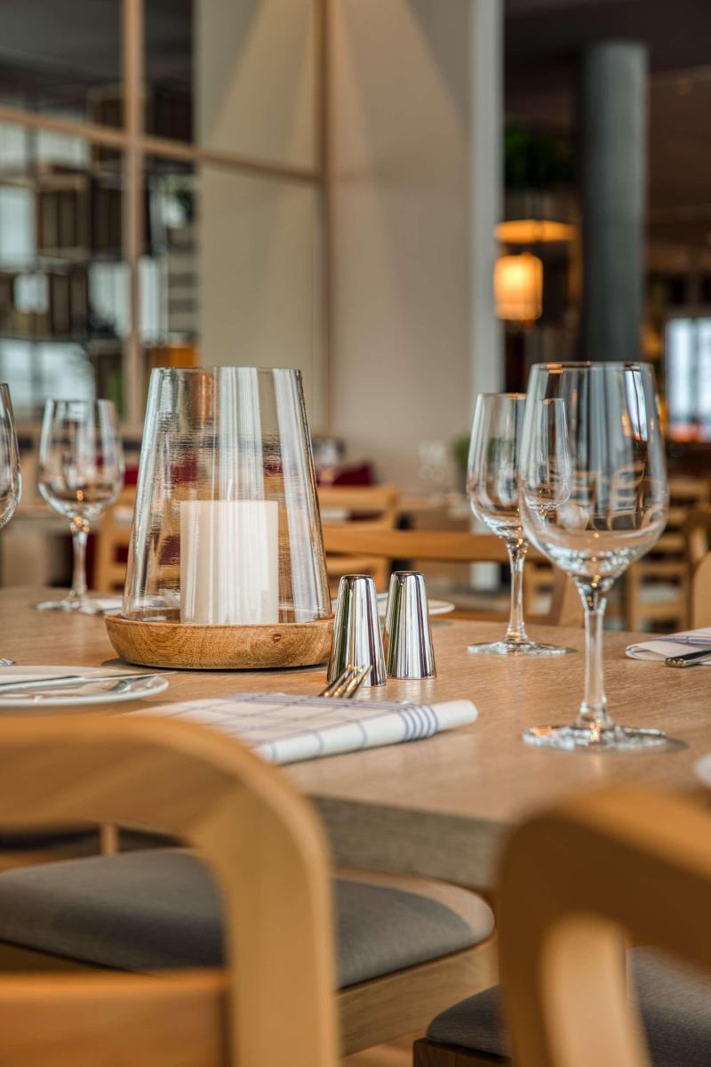 IntercityHotel Zurich Airport - Restoran