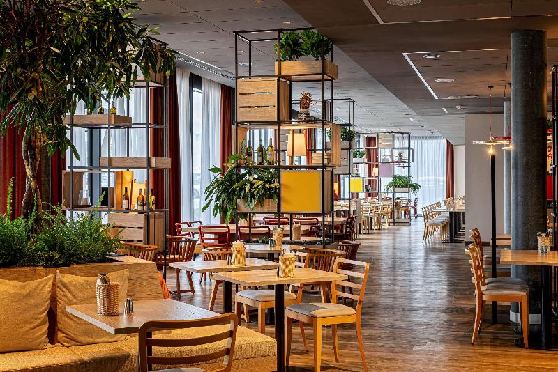 IntercityHotel Zurich Airport - Restoran