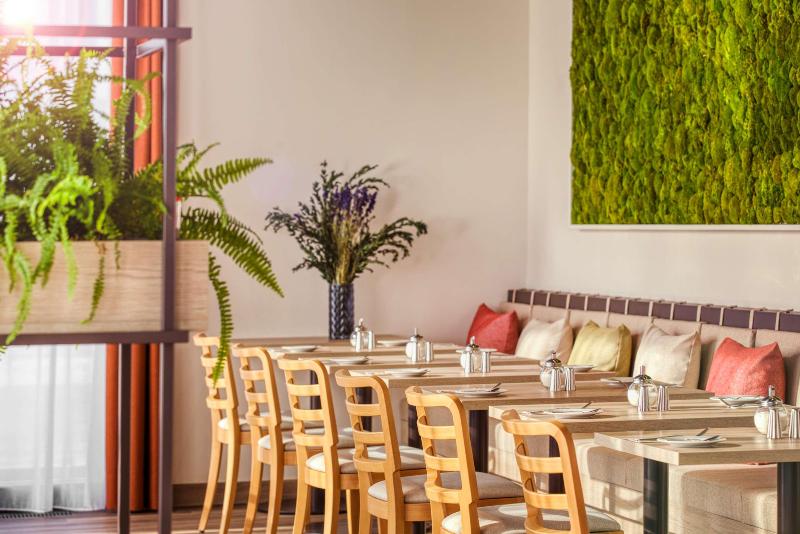 IntercityHotel Zurich Airport - Restoran