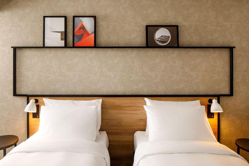 Ibis London Sutton Point - Lobi